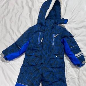 Kids Snow Suit ❄️